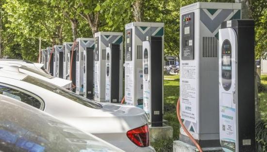 汽車充電樁加盟利潤分析，輕松實現財富夢想