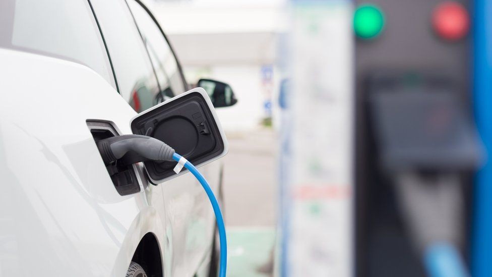 個(gè)人如何投資汽車(chē)充電樁項(xiàng)目：指南與建議