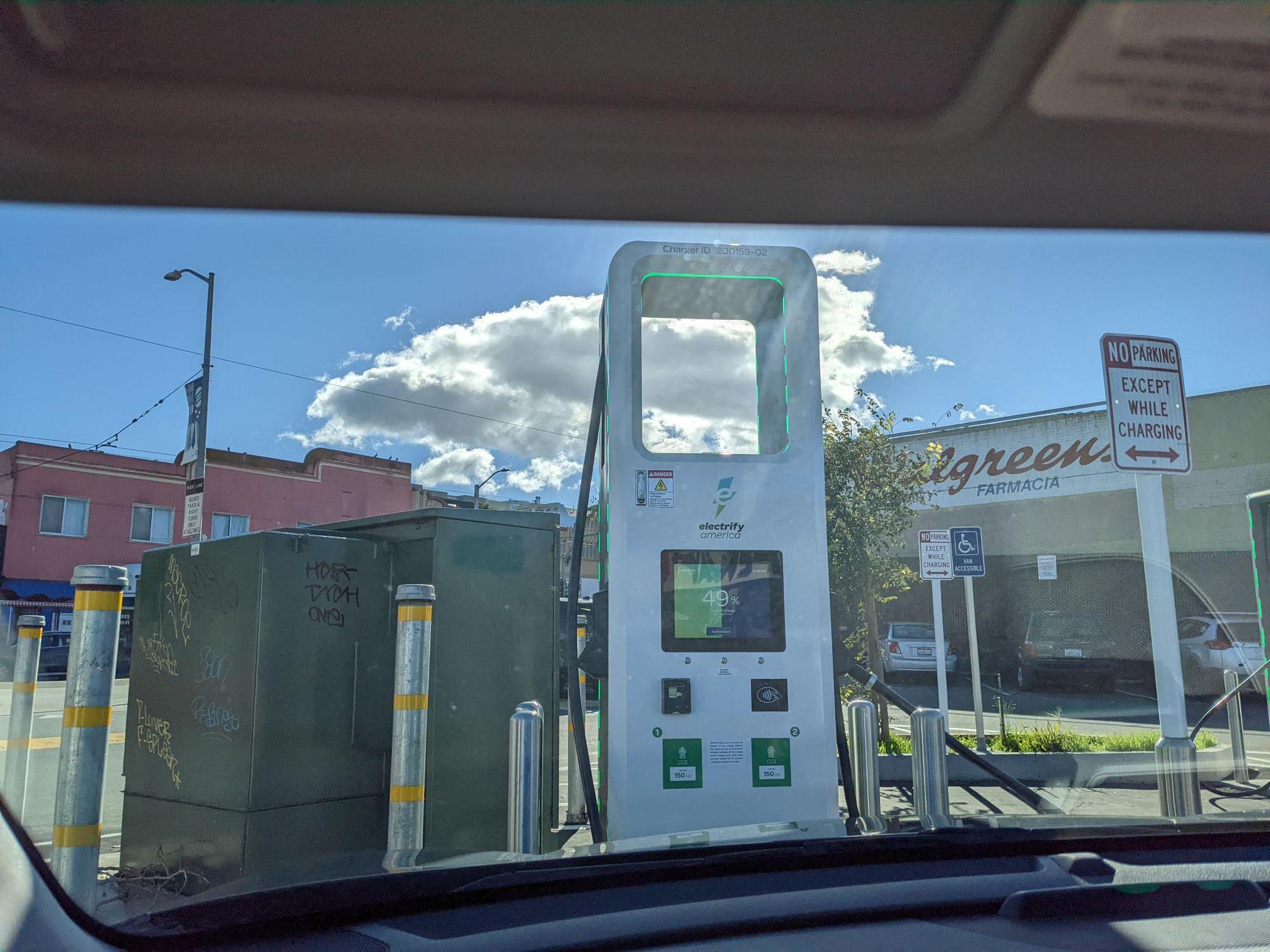 電動汽車充電樁行業(yè)的技術(shù)革新與應(yīng)用案例