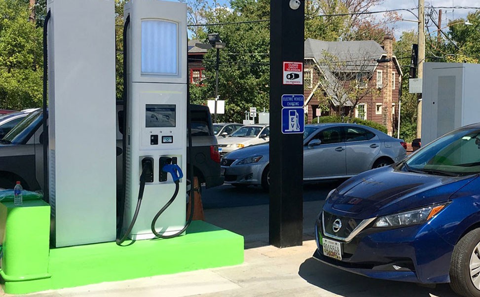 康普利汽車充電樁對(duì)目前市場(chǎng)全方位分析