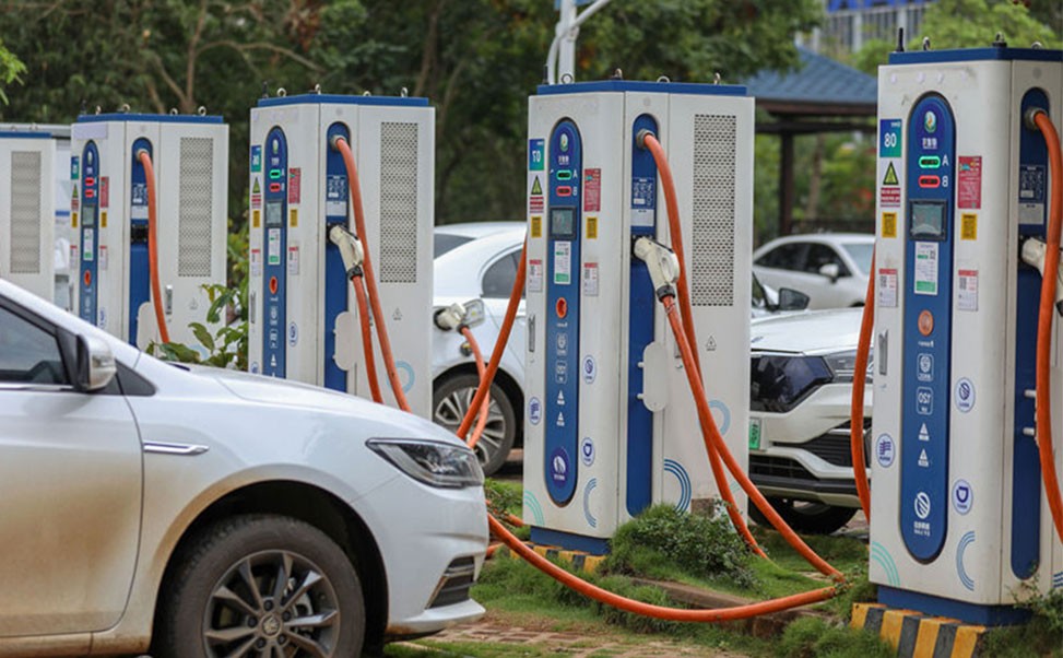 電動汽車充電樁用戶評價與市場適應性全探討