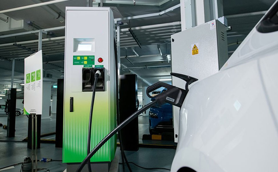 直流汽車充電樁，技術革新引領市場新機遇