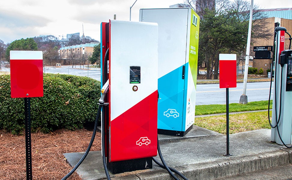 對于汽車充電樁安全性能的全方位分析